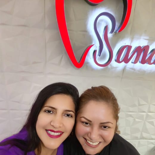 Paciente satisfecho de Clínica Dental Sanaden